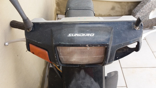 Imagem 4 de 7 de Moto Sundiro Xdz50