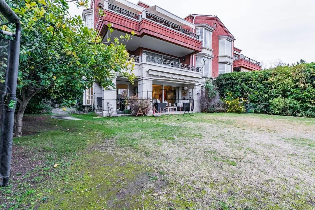 Imagen 2 de 30 de Departamento En Arriendo De 4 Dorm. En Lo Barnechea