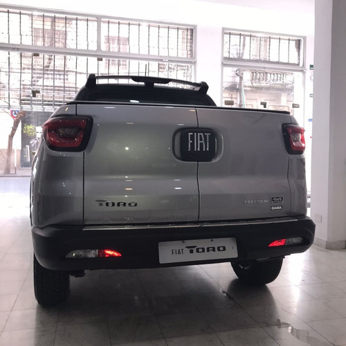 Imagen 11 de 25 de Nueva Fiat Toro 1.3 Turbo Volcano 4x2 At6 Retira 500.000 A-