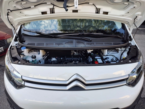 Imagen 12 de 15 de Citroën Jumpy Mixto 1.6 L3 Hdi 115 Business