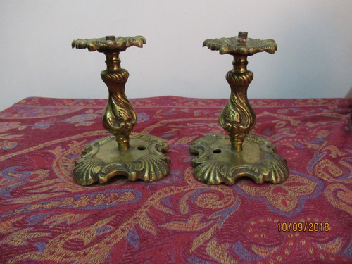 Veladores Antiguos De Bronce Macizo (no Envío) (Usado)