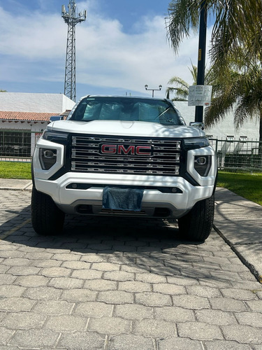 GMC Canyon 2.7 Denali