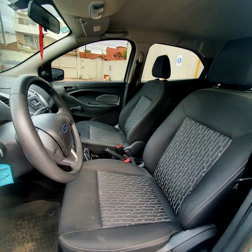 Imagen 9 de 10 de Ford Ka 2018 1.5 S 5 P