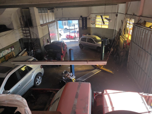 Imagen 3 de 5 de ¡¡¡ Alquiler Urgente !!! Excelente Galpon 200m2 - Altillo/oficina/ 2 Baños
