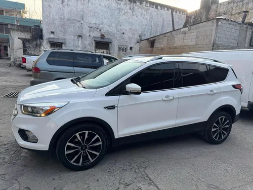 Ford Escape 2.5 Titanium At