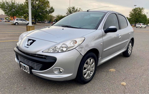 Peugeot 207 2011 1.4 Xs