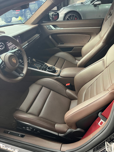 Porsche 911 Turbo S