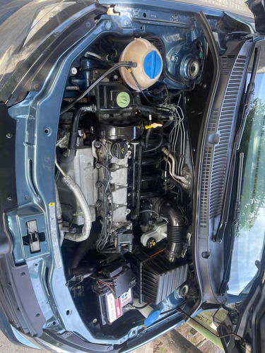 Imagen 22 de 25 de Volkswagen Voyage 2018 1.6 Trenline 101cv