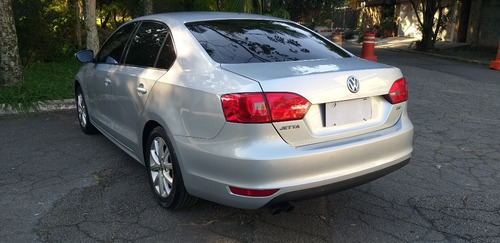 Imagem 6 de 14 de Volkswagen Jetta Comfortline 2.0 Tiptronic 2014