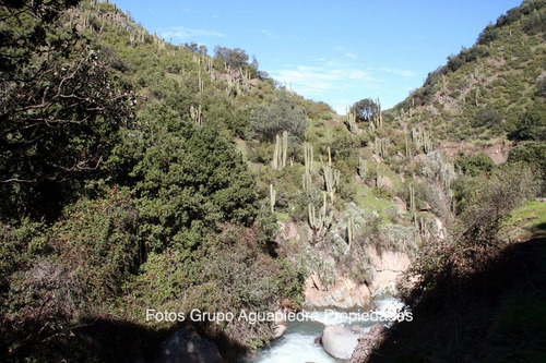 Con Playa Y Orilla Rio En Santuario Naturaleza En Arrayan