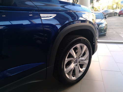 Imagen 4 de 15 de Volkswagen Taos Confortline Entrega Ya !!financiacion Cm