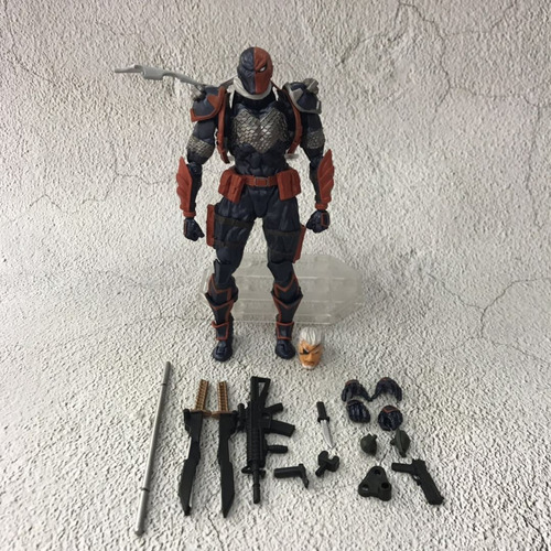 Yamaguchi Revoltech No.011 Deathstroke Acción Figura Modelo