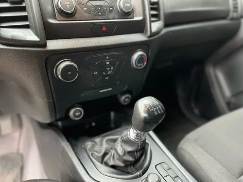Ford Ranger 3.2 XL