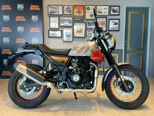 Imagen 4 de 25 de Royal Enfield Himalayan Scram 411