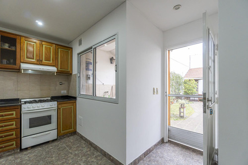 Apto Crédito Ph 3 Ambientes En Venta Con Pileta En Ciudadela Casi Sin Expensas