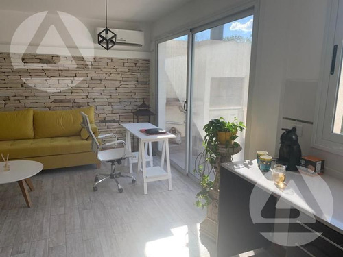 Departamento En Venta - Canning