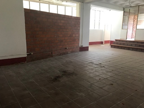 Imagen 11 de 15 de Alquilamos Planta Industrial Urb. Guaicay 505 M2