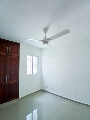 Venta Apartamento 2do Nivel De Oportunidad En Santiago (jpa-258)