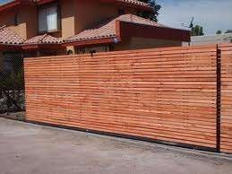 Imagen 5 de 5 de Cerco De Madera Frente Y Medianera Por M2