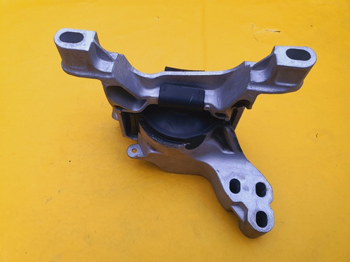 Soporte De Motor Derecho Mazda 6 2020 Turbo Garantía 30 Dias (Usado)