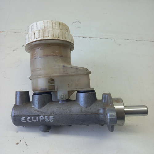 Bomba De Frenos Mitsubishi Eclipse Gt Modelo 2004. 2000-2005