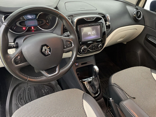 Imagen 21 de 25 de Renault Captur 2.0