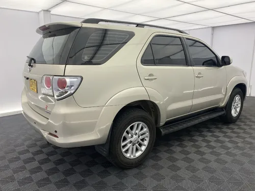 Toyota Fortuner 2.7l 4x2