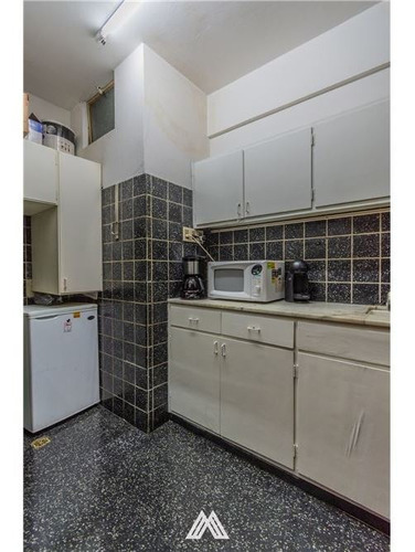 Venta Oficina Ciudad Vieja