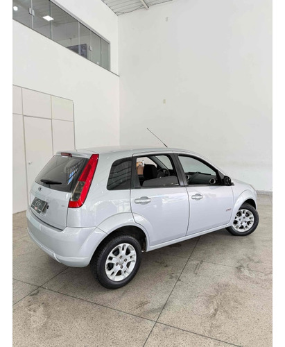 Ford Fiesta 1.6 MPI CLASS HATCH 8V FLEX 4P MANUAL