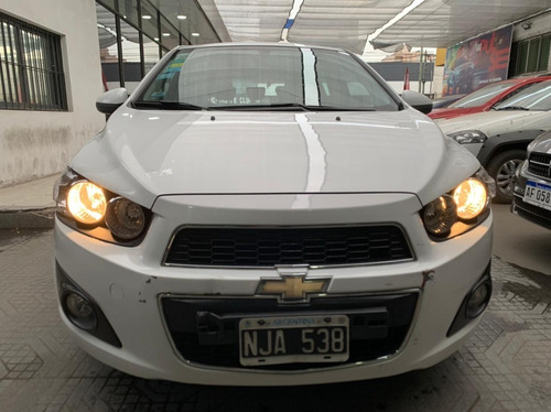 Imagen 2 de 12 de Chevrolet Sonic Ltz