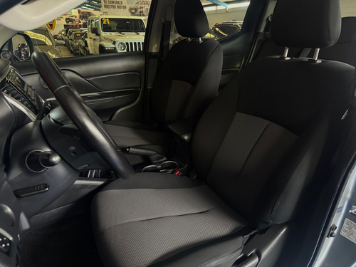 Mitsubishi L200 2.4 Cd Glx 4X4 Mt