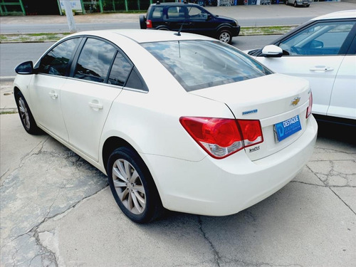 Imagem 12 de 14 de Cruze 1.8 Lt 16v Flex 4p Automático