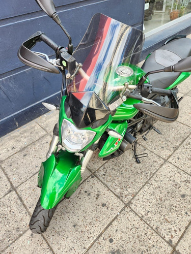 Imagen 12 de 16 de Benelli Tnt 300 /2017/ 29.000 Km.