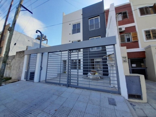 Imagen 1 de 11 de Departamento En Venta En Villa Sarmiento