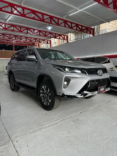 Toyota Fortuner Sw4