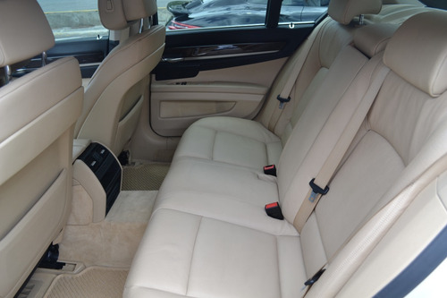 Imagen 10 de 12 de Bmw 740 Ia Sedan 2010