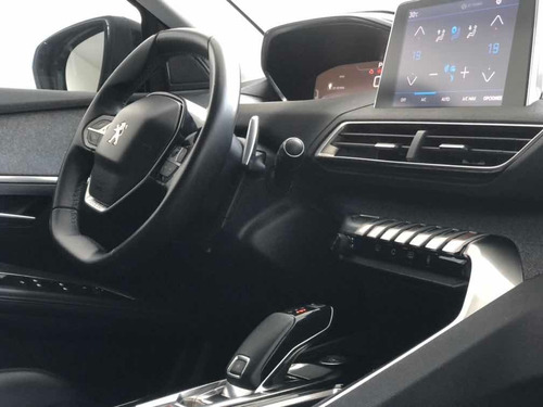 Peugeot 5008 2019 1.6 Allure