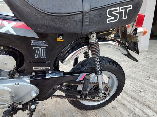 Imagen 4 de 11 de Honda Dax St 70