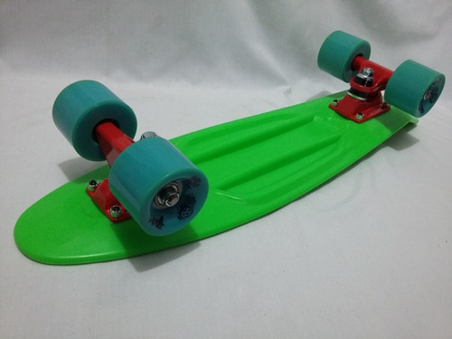 Imagen 4 de 5 de Skate Cruiser De 56cm Retro De Transporte + Regalo