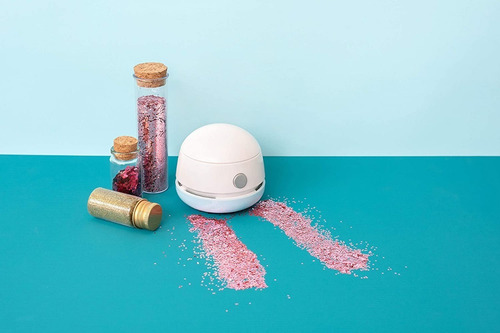 Imagen 4 de 4 de Mini Glitter Vacum We R / Mini Aspiradora De Escritorio