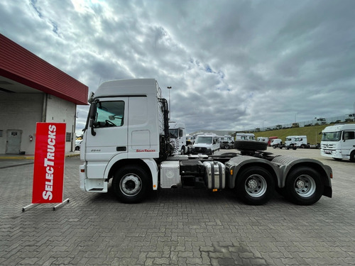 Imagem 5 de 16 de Mercedes-benz Actros 2546 6x2 17/18 Selectrucks