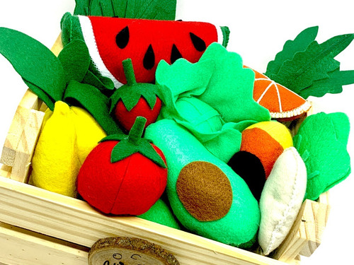 Imagem 4 de 6 de Comidinha Feltro Kit Pedagógico Frutas Legumes No Caixote Gr