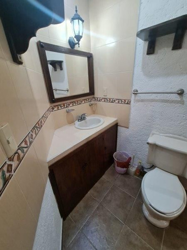 En Venta Residencia En Misión Concá, Roof Garden, Cto Serv, 4 Recamaras, 4.5 Bañ