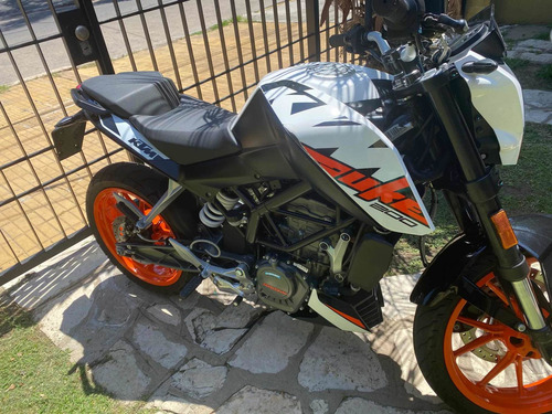 Ktm Duke