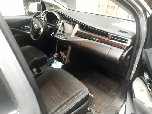 Toyota Innova Srv 2.7n At 8a / Nafta / 2019