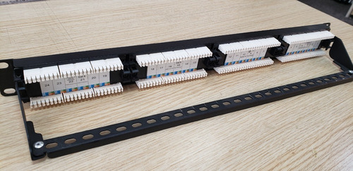 Patch Panel Cat6 24 Portas Nexans Essential
