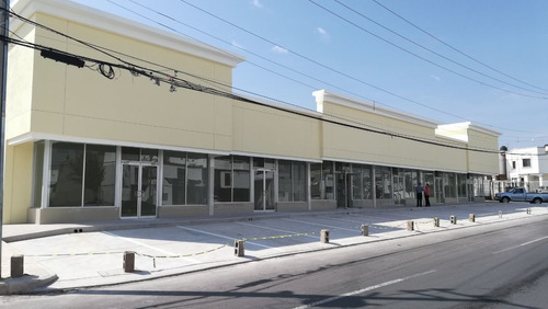 Local Comercial En Ave. Mirador, Cerca De Perif. Juventud, Chihuahua, Chih.