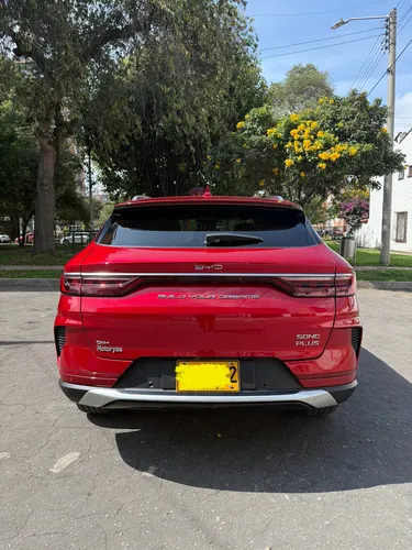 Song Plus Gs 2022 Rojo Emperador