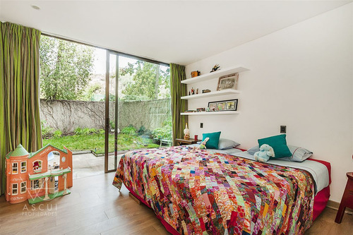 Departamento En Venta De 4 Dorm. En Las Condes