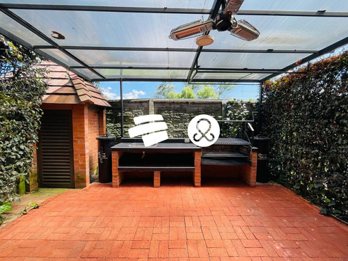 Casa En Conjunto Cerrado En Venta En Chía 4 Habitaciones